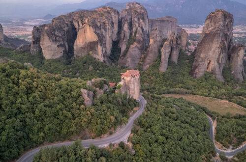 visitare meteora meteore monasteri greci Atene cosa vedere fare