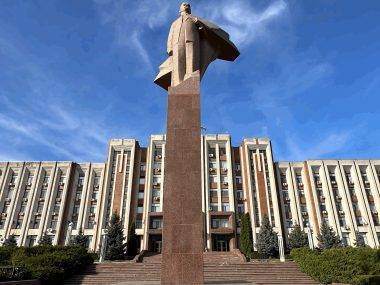 visitare visit transnistria pridnestrovie moldova moldavia chisinau tour bender tiraspol soviet tours urss unione sovietica russia ucraina ukraine dave legenda