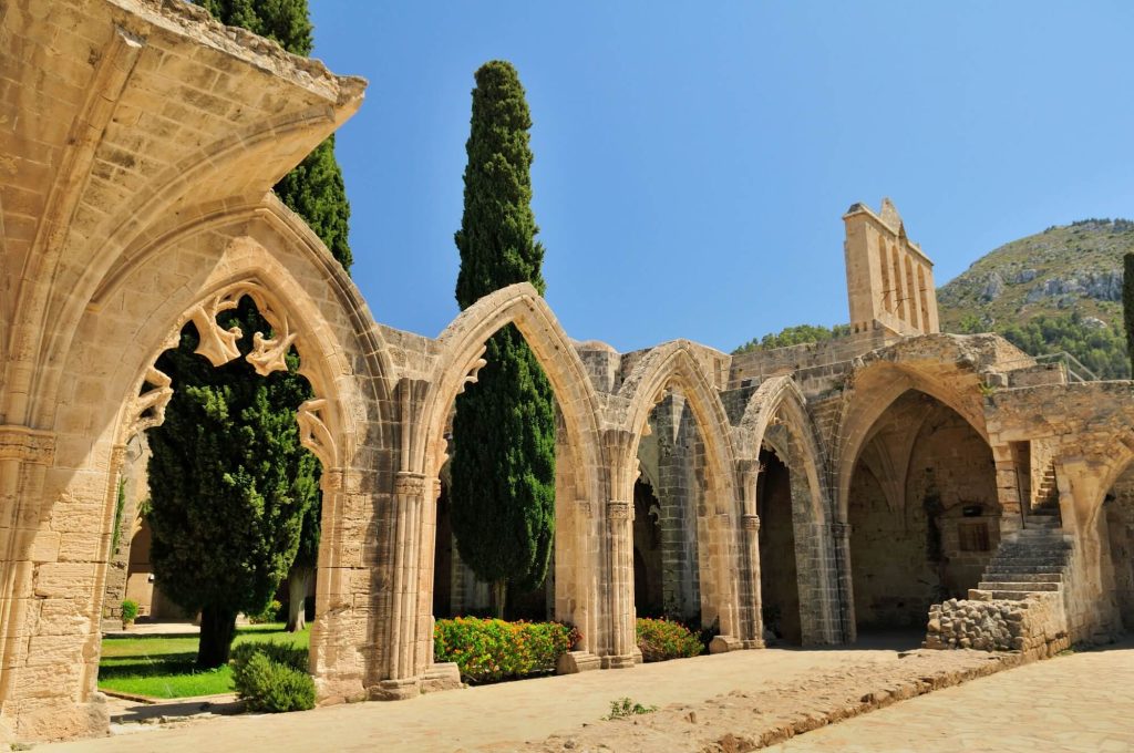 kyrenia bellapais monastery monastero Cipro cyprus cosa vedere fare visitare visit