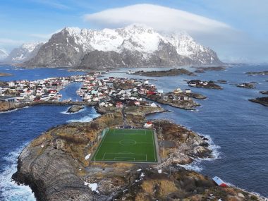 cosa vedere fare visitare visit consigli idee viaggio itinerario Isole Lofoten islands Norvegia norway drone laws enontheroad Stefano Tiozzo