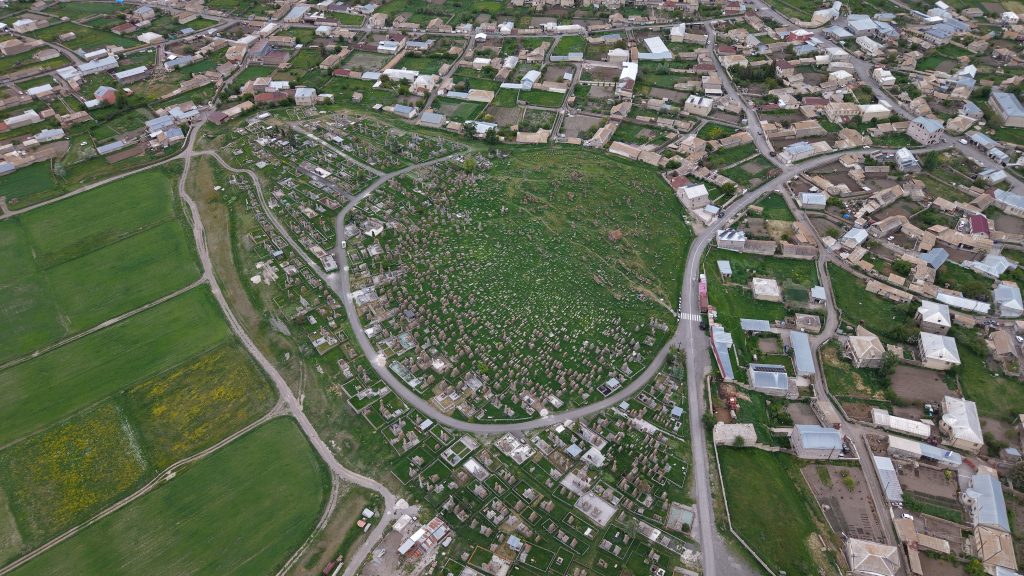 cimitero noratus armenia cosa vedere consigli suggerimenti yerevan lago sevan