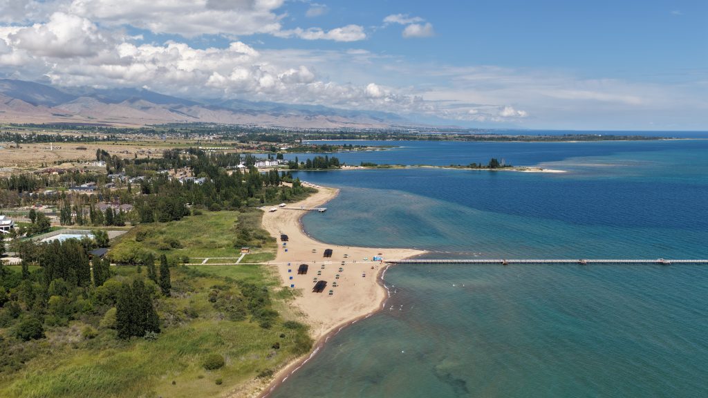 lago Ysyk-Köl Kirghizistan cosa fare vedere visitare viaggio itinerario