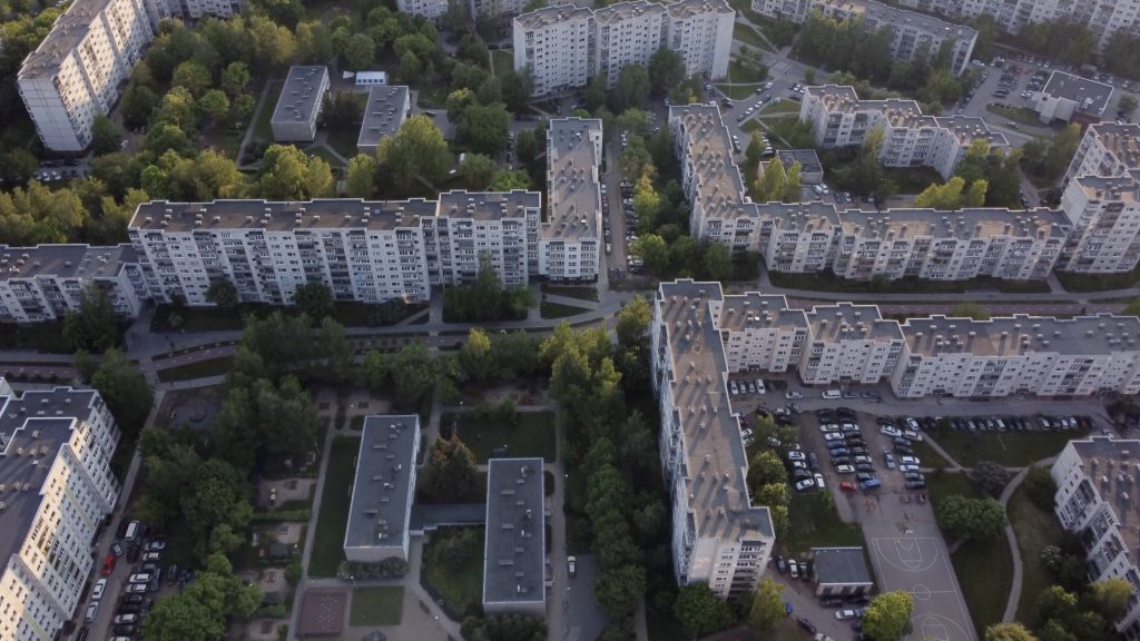 tour alternativo viaggio paesi baltici cosa vedere fare Lituania Vilnius Chernobyl HBO Fabijoniškės