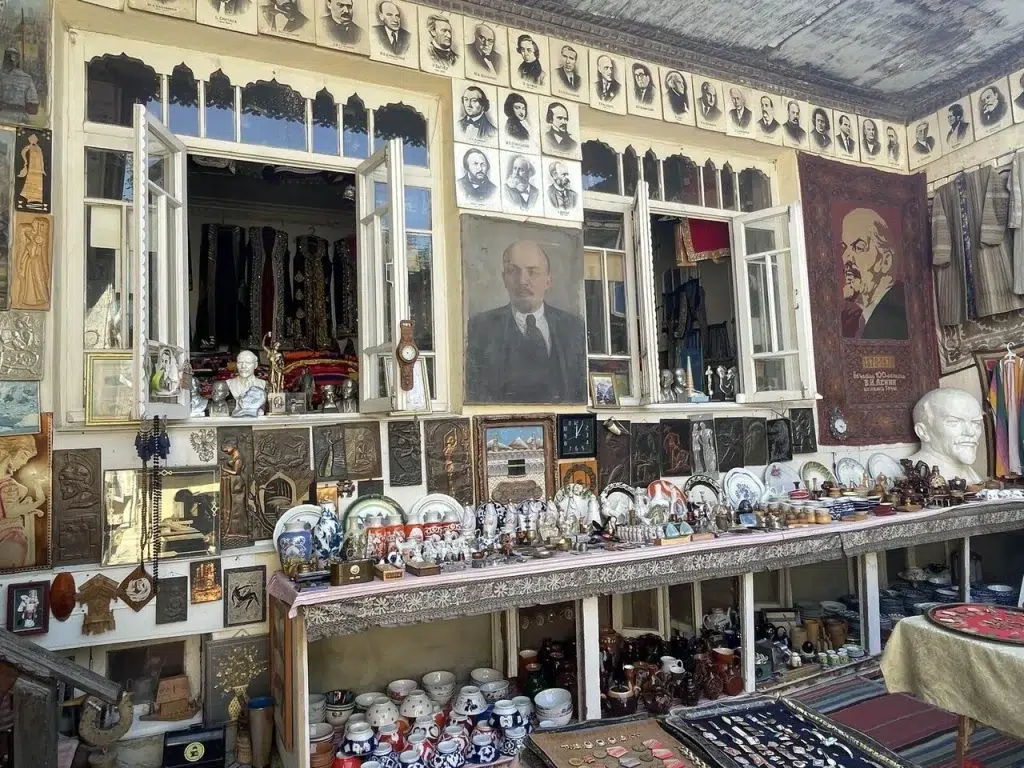 cosa vedere a Bukhara soviet market Bukhara Uzbekistan